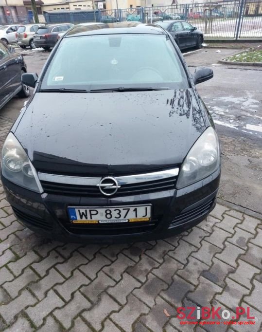 2007' Opel Astra photo #1