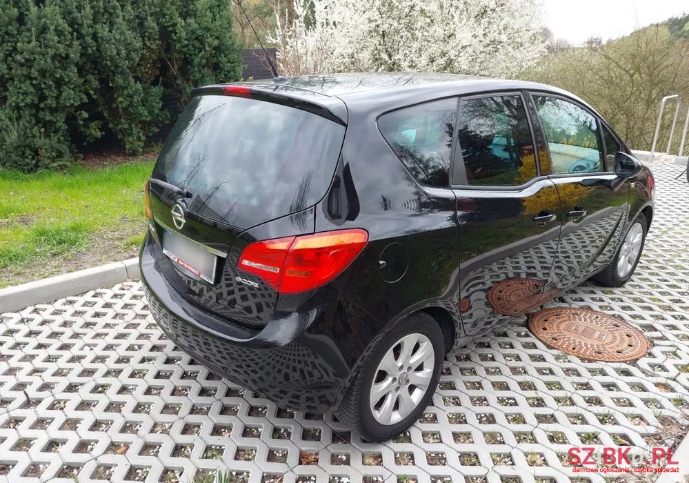 2012' Opel Meriva photo #3