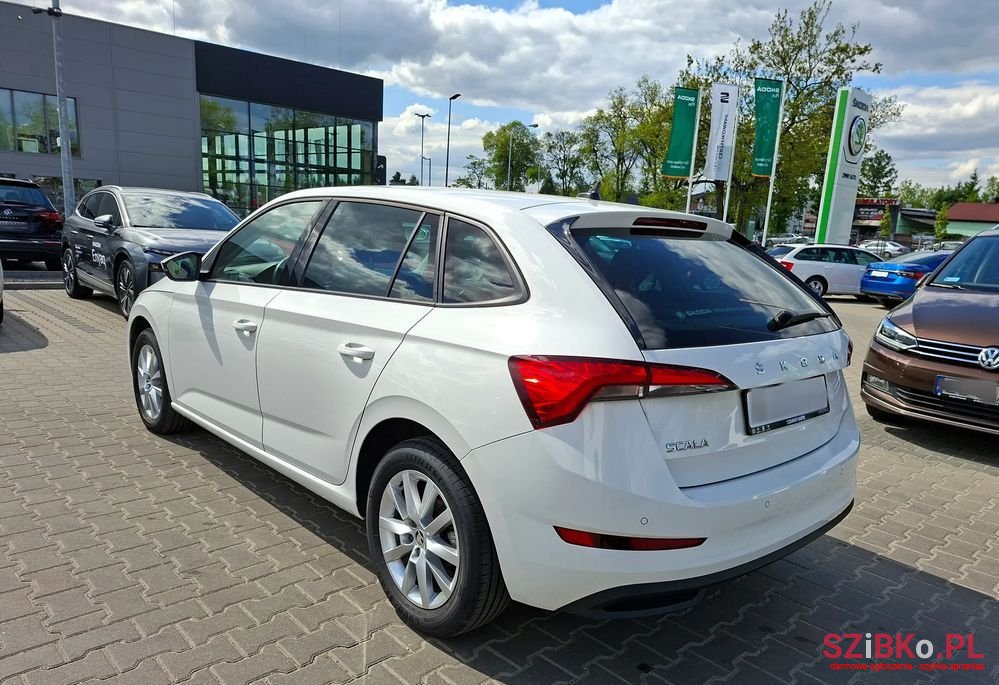 2022' Skoda Scala 1.0 Tsi Ambition photo #6