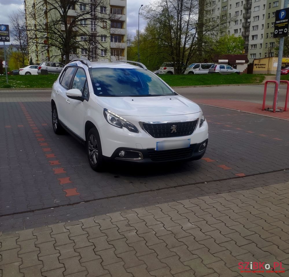 2017' Peugeot 2008 photo #3