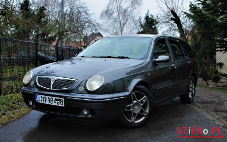 2002' Lancia Lybra photo #1