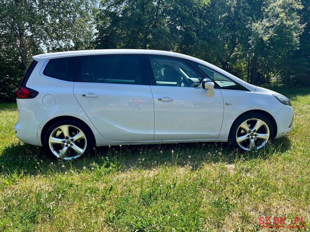 2017' Opel Karl photo #6