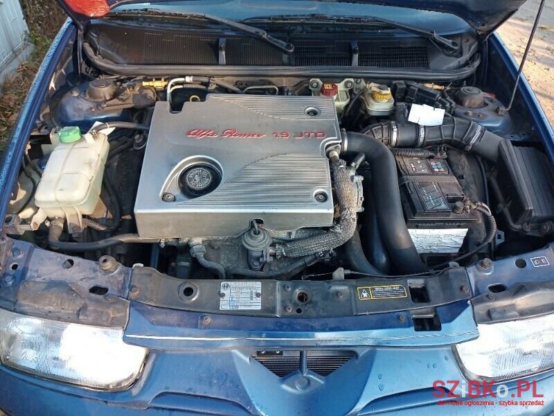 2000' Alfa Romeo 145 photo #3