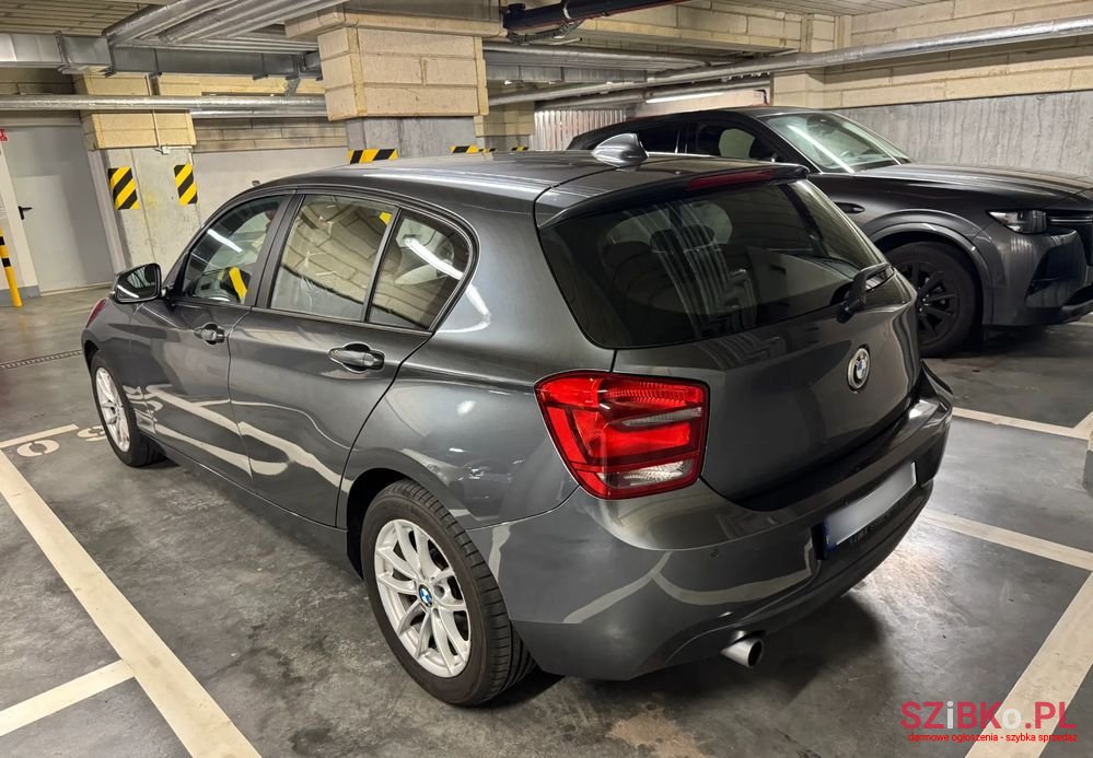 2013' BMW 1 Series 118D photo #4