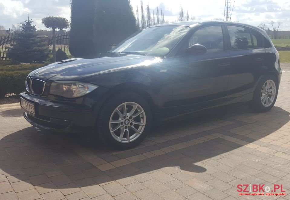 2009' BMW Seria 1 photo #4