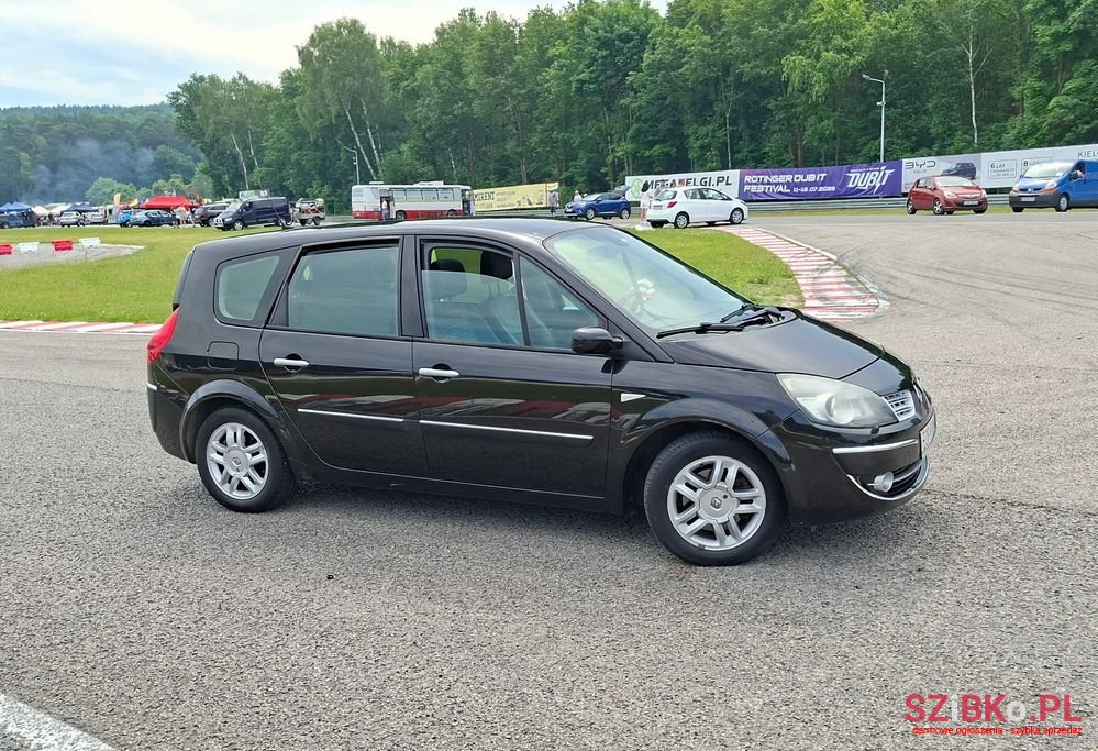 2008' Renault Scenic photo #4