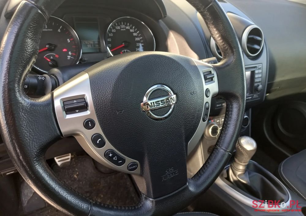 2011' Nissan Qashqai photo #5