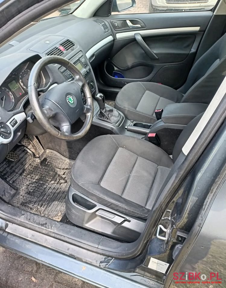 2007' Skoda Octavia 1.9 Tdi Elegance photo #1