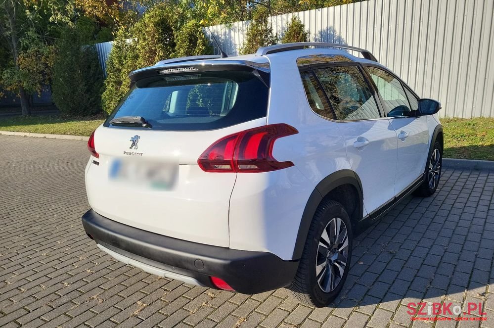 2016' Peugeot 2008 Puretech photo #4