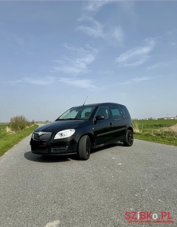 2008' Skoda Roomster 1.9 Tdi Comfort photo #1