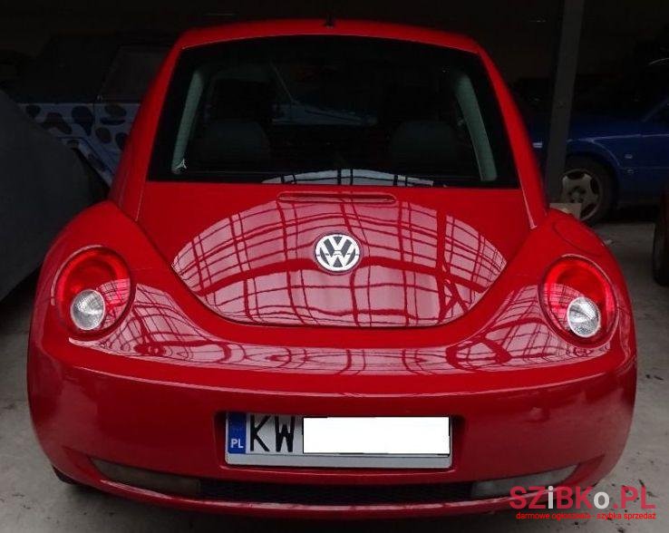 2006' Volkswagen New Beetle photo #1