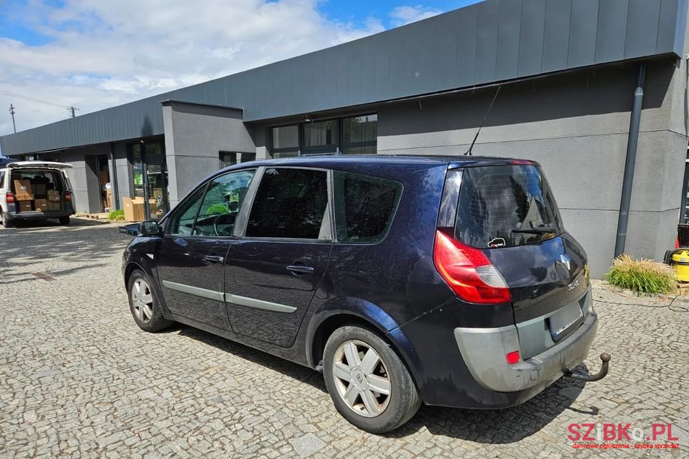 2007' Renault Scenic photo #5
