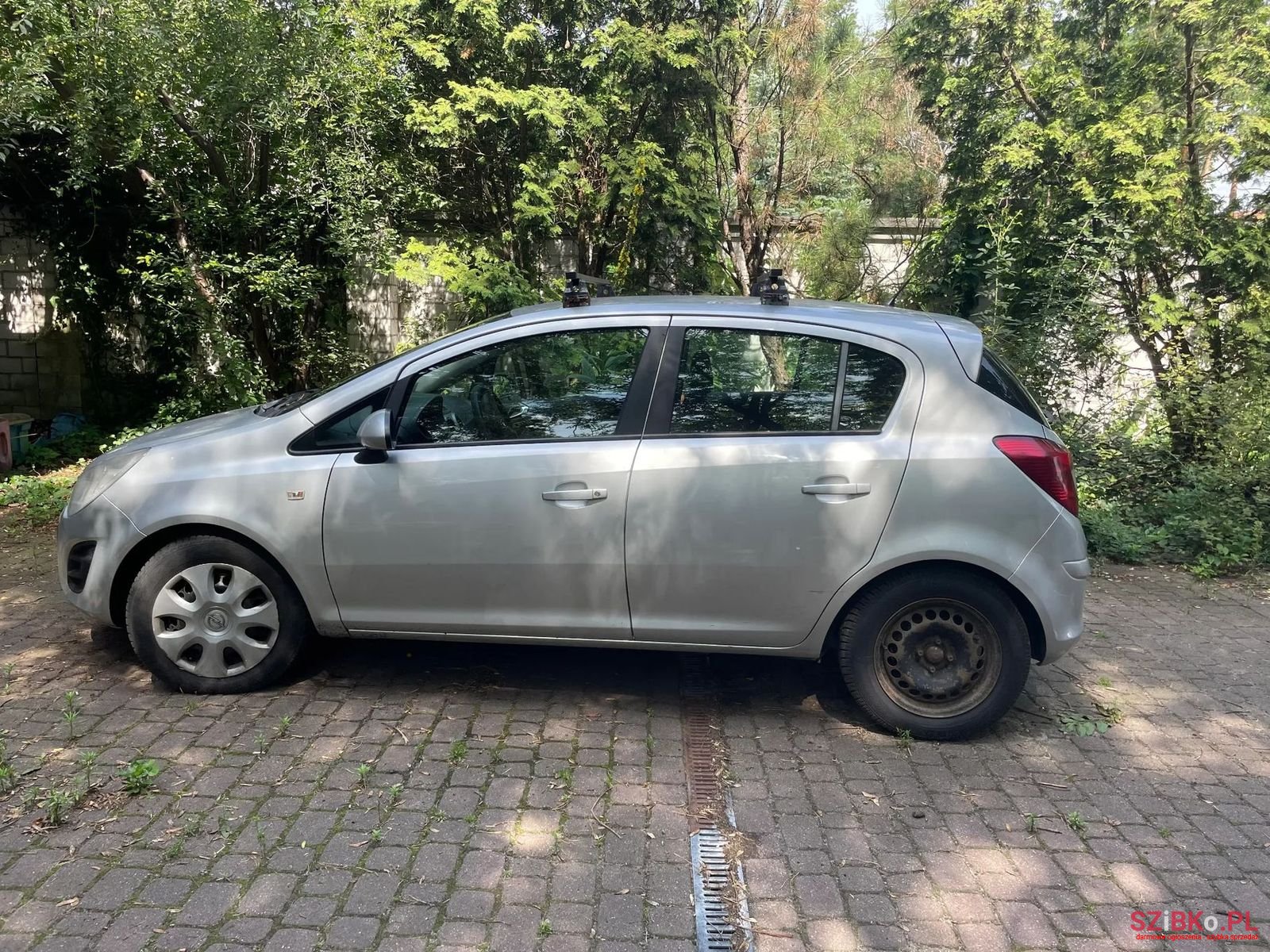 2011' Opel Corsa photo #3