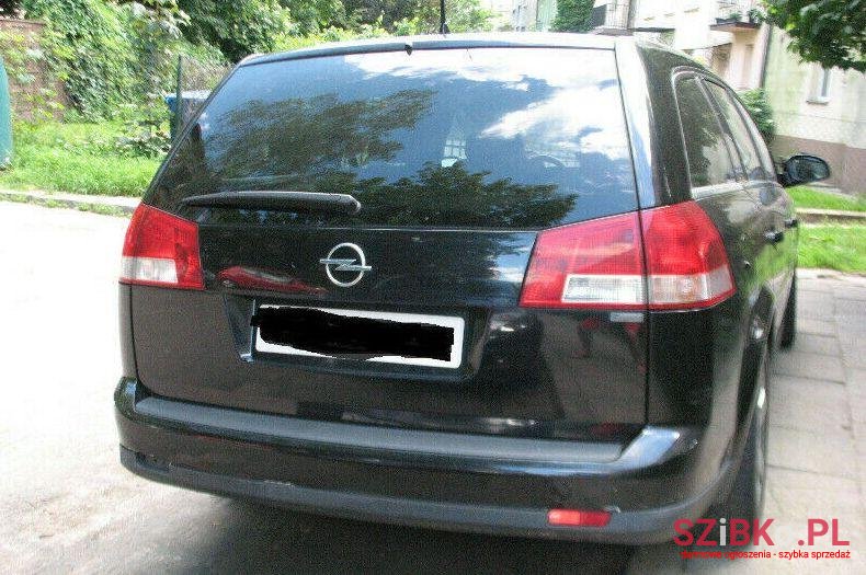 2004' Opel Vectra photo #1