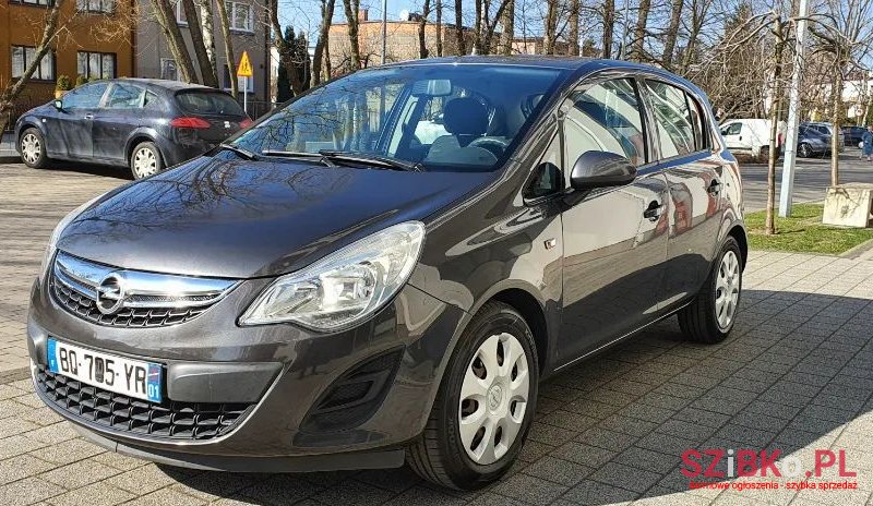 2011' Opel Corsa photo #1