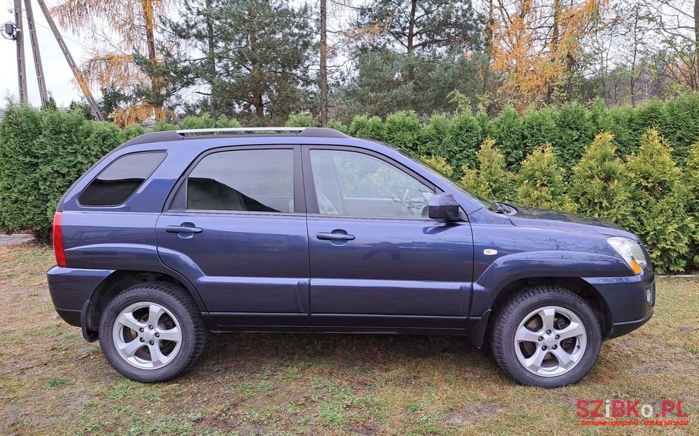 2009' Kia Sportage photo #3