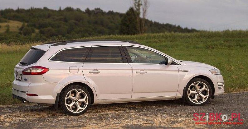 2010' Ford Mondeo photo #2