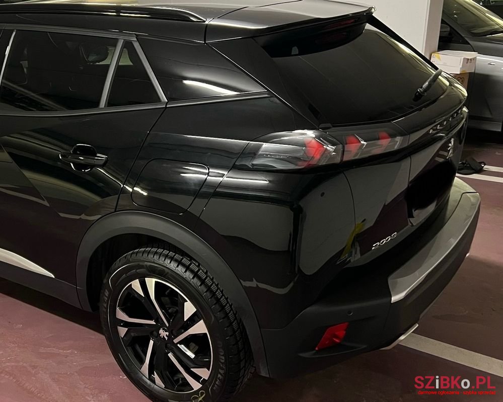 2021' Peugeot 2008 photo #5