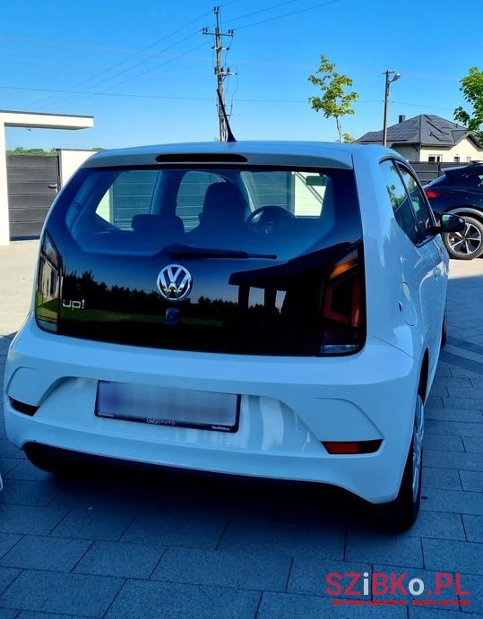 2019' Volkswagen Up! photo #2