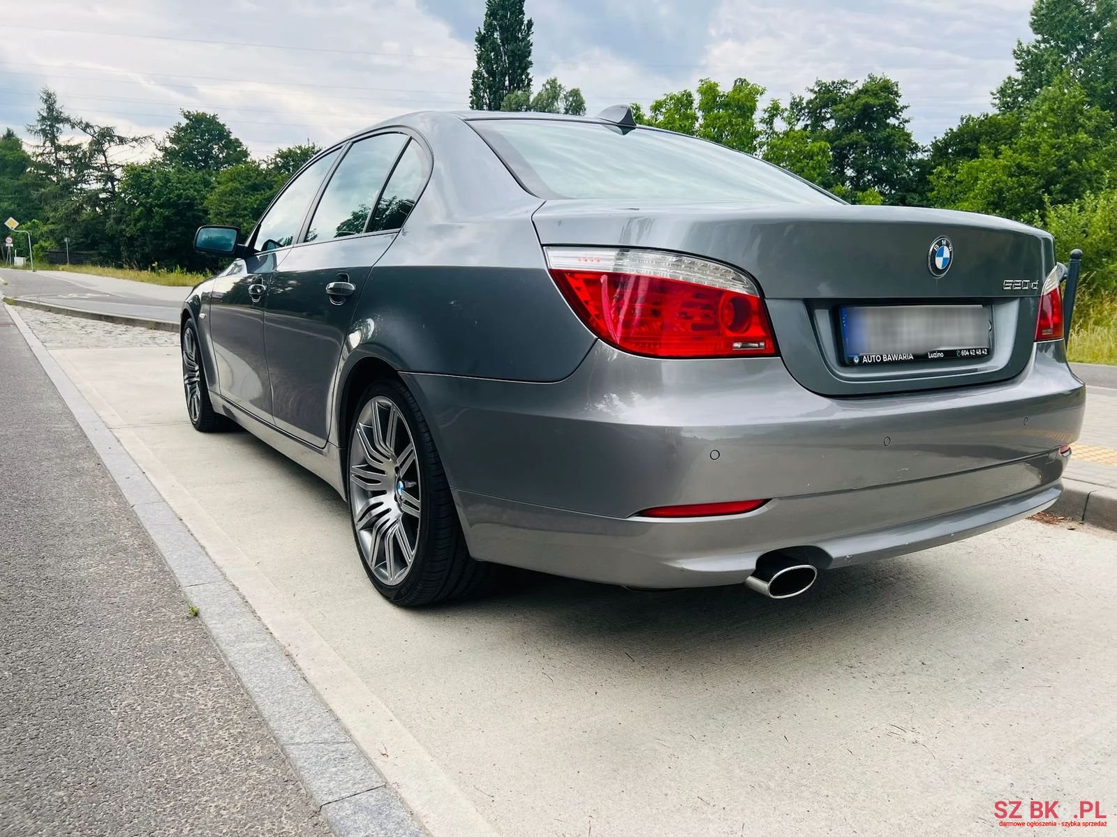 2008' BMW 5 Series photo #4