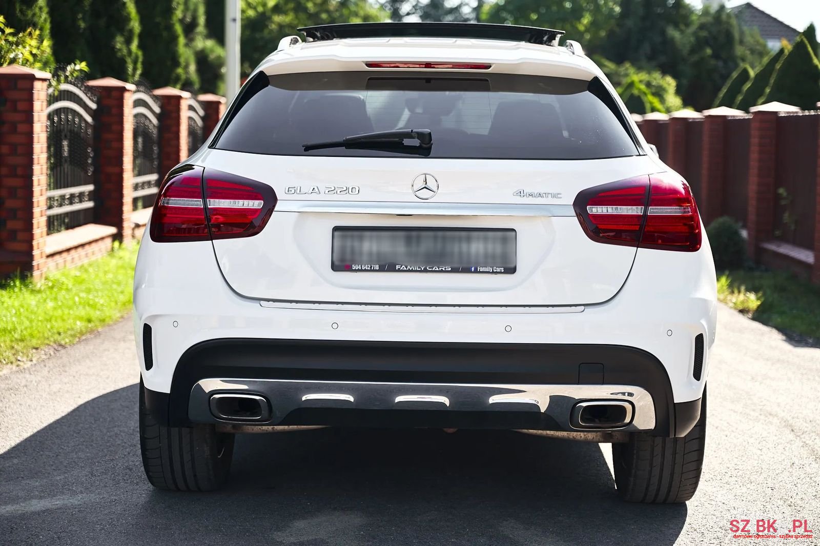 2018' Mercedes-Benz GLA photo #6