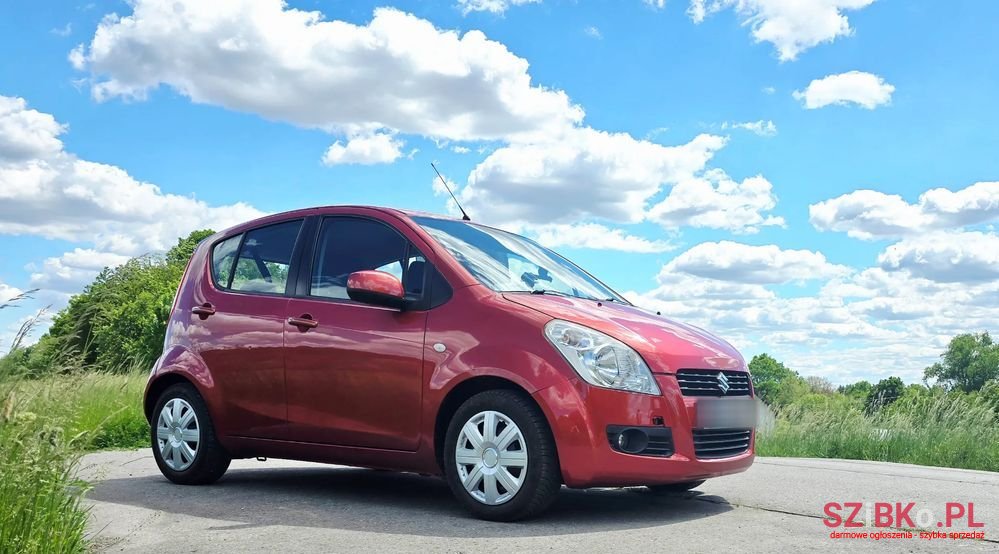 2010' Suzuki Splash 1.2 Comfort photo #2