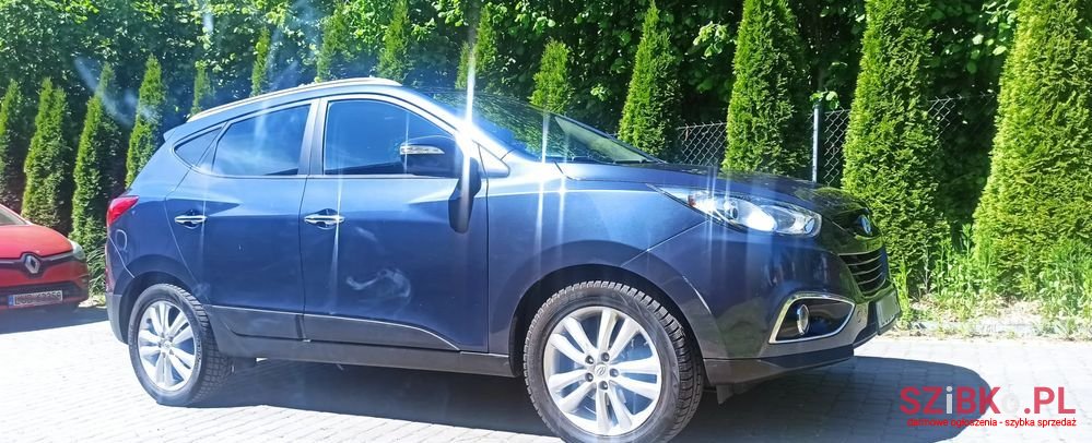 2011' Hyundai ix35 photo #6