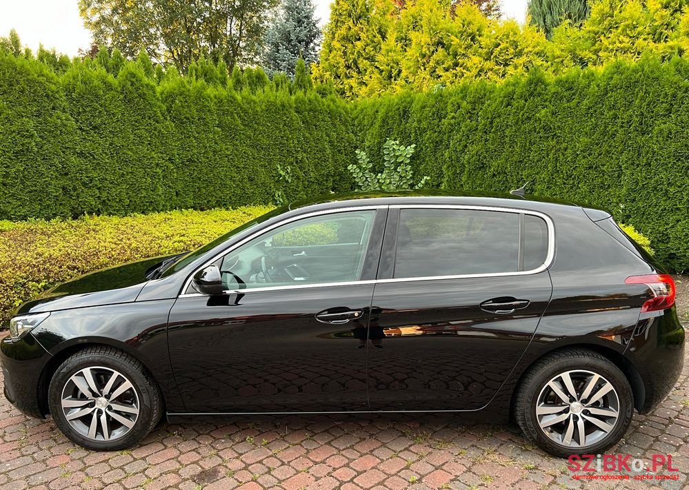 2019' Peugeot 308 photo #6