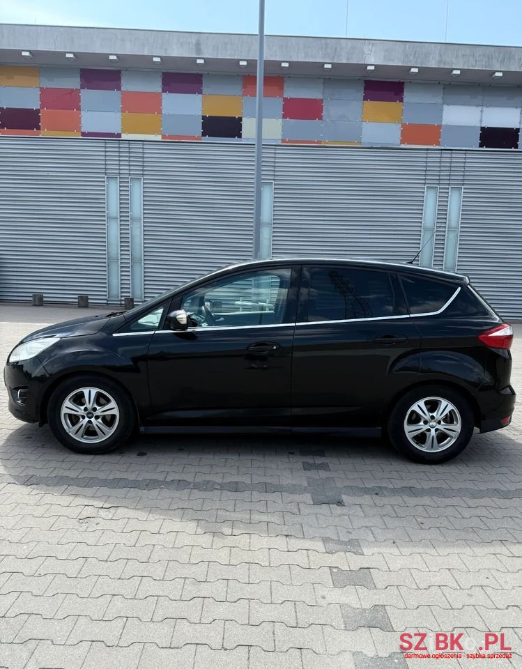 2011' Ford C-MAX photo #4