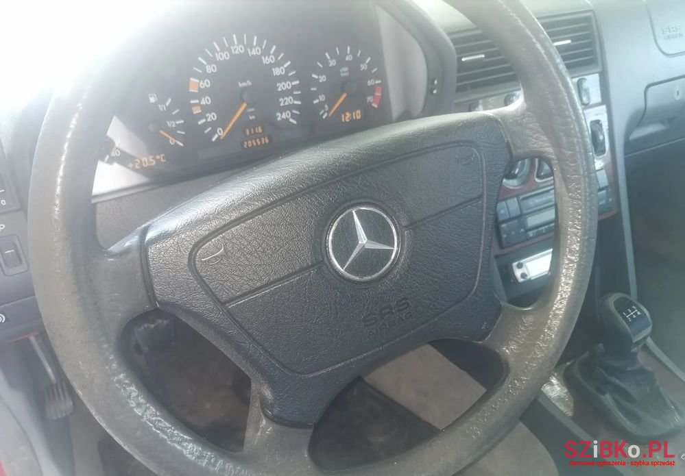 1996' Mercedes-Benz C-Class photo #3