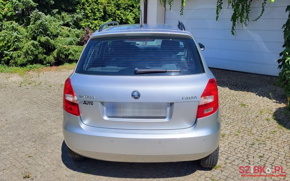 2014' Skoda Fabia 1.4 16V Fresh photo #4