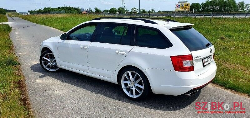 2013' Skoda Octavia photo #3