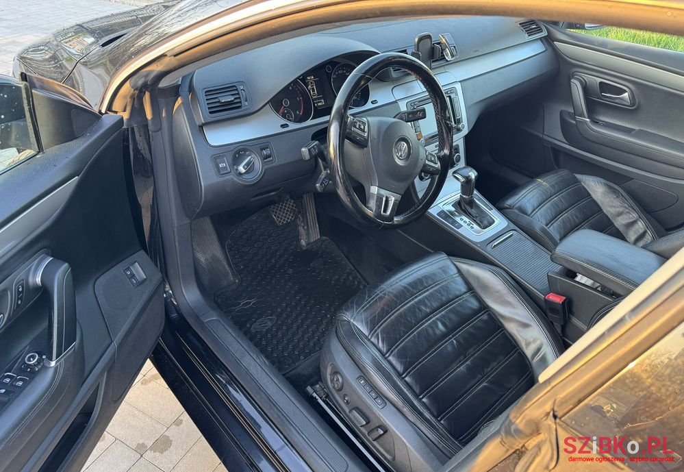 2008' Volkswagen Passat 2.0 Tdi Dpf Dsg photo #5