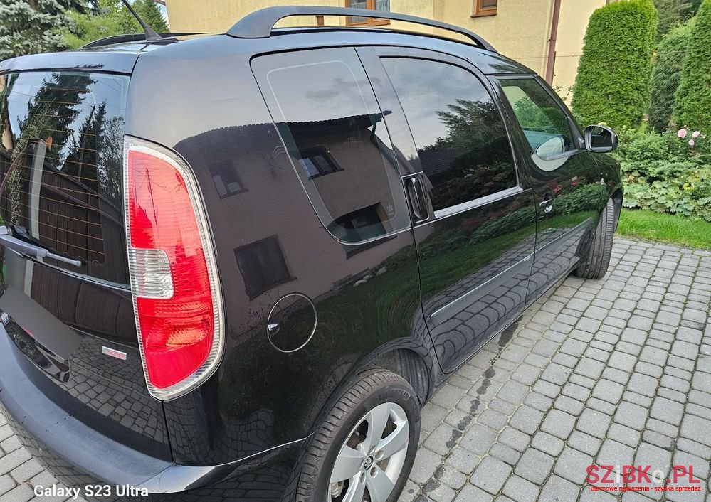 2011' Skoda Roomster photo #5