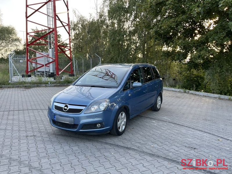 2007' Opel Zafira photo #1