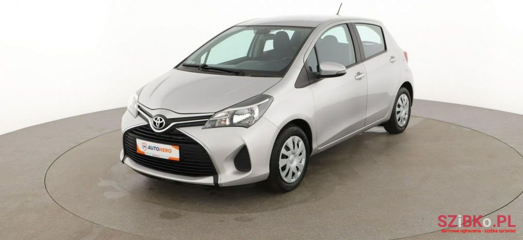 2016' Toyota Yaris photo #1