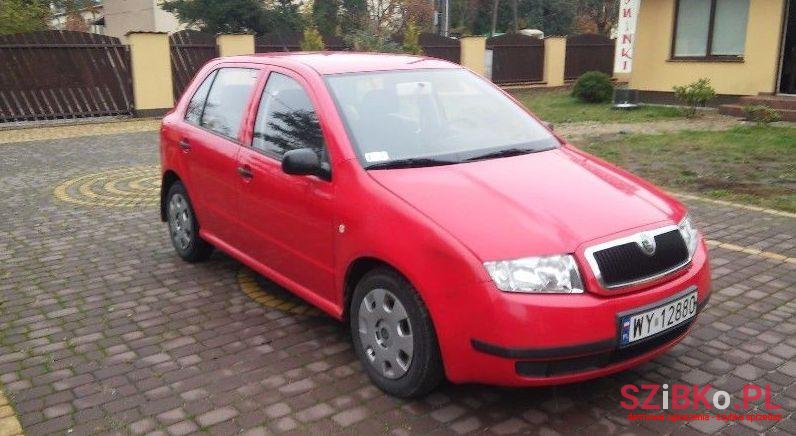 2001' Skoda Fabia photo #2