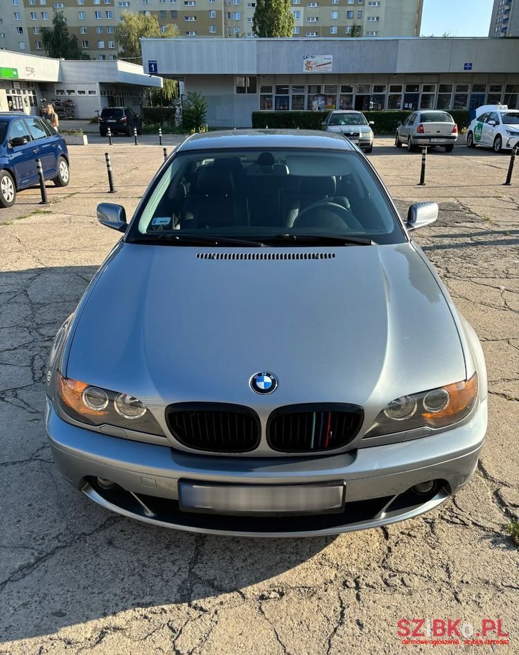 2004' BMW 3 Series photo #2