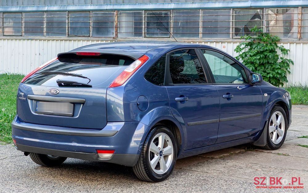 2005' Ford Focus photo #5