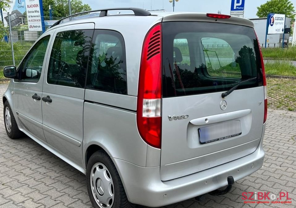 2002' Mercedes-Benz Vaneo photo #5