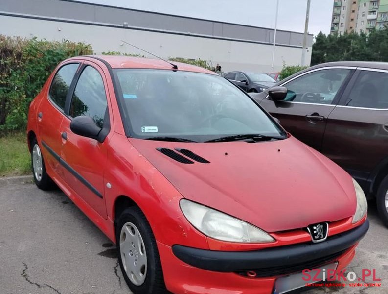 2000' Peugeot 206 photo #3