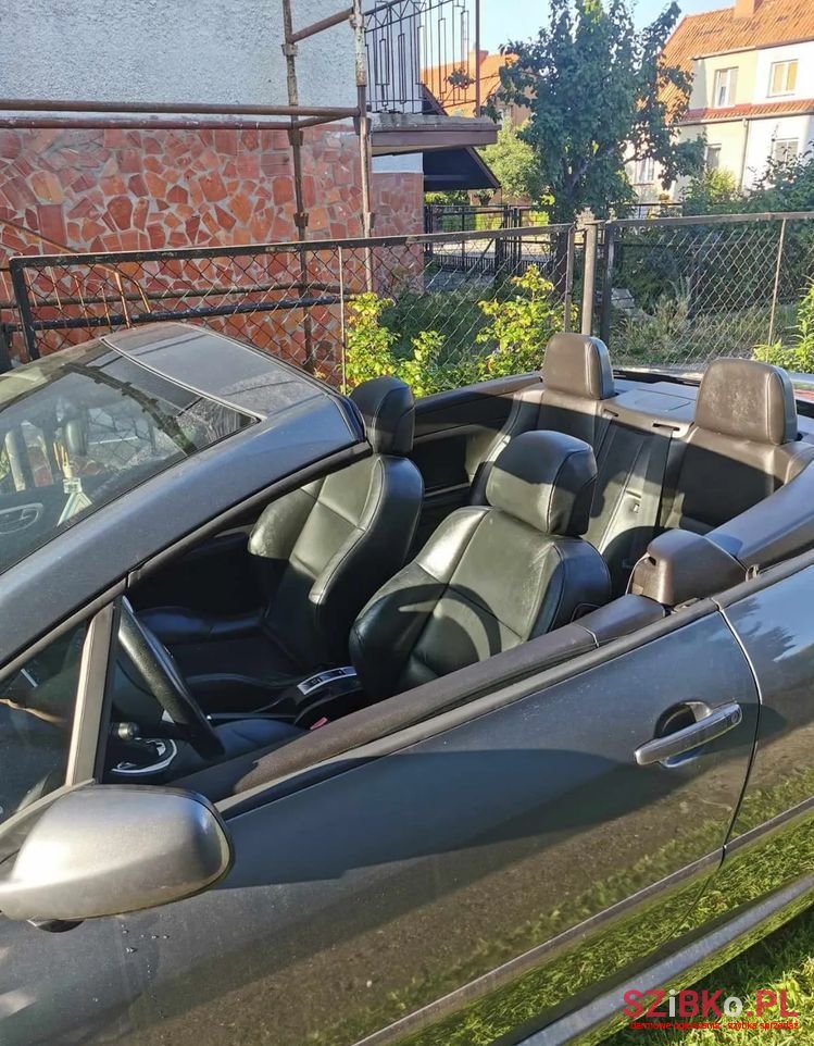 2004' Peugeot 307 2.0 photo #4