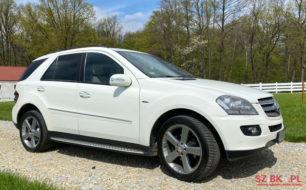 2008' Mercedes-Benz Ml photo #4