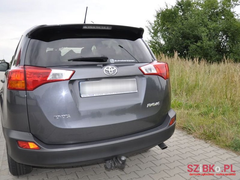 2013' Toyota RAV4 photo #4