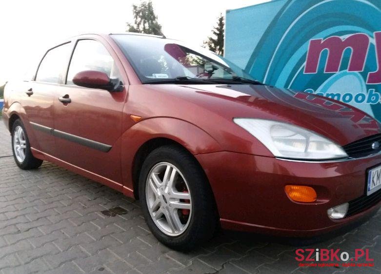 1999' Ford Focus photo #2