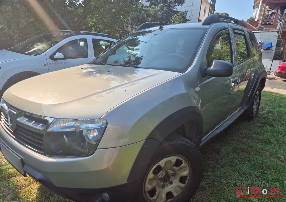 2012' Dacia Duster 1.6 Laureate photo #3