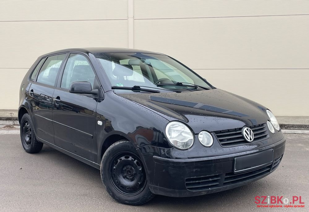 2005' Volkswagen Polo photo #2