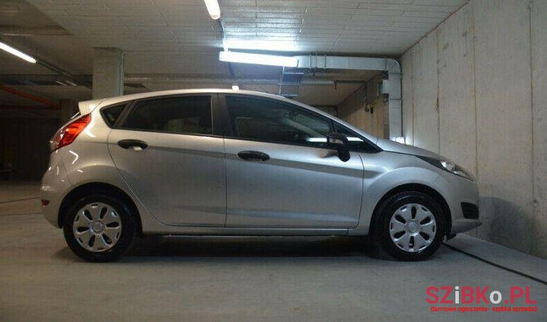 2017' Ford Fiesta photo #1