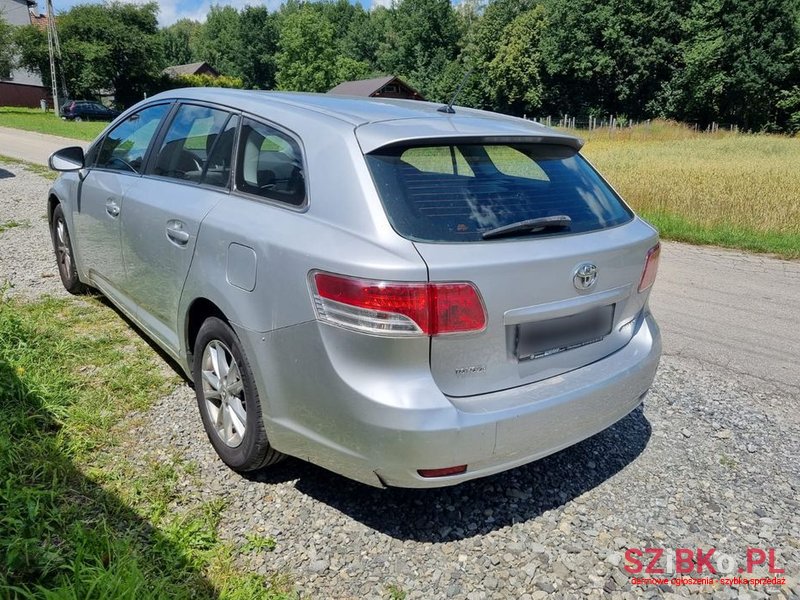 2011' Toyota Avensis 2.0 D-4D Luna photo #2