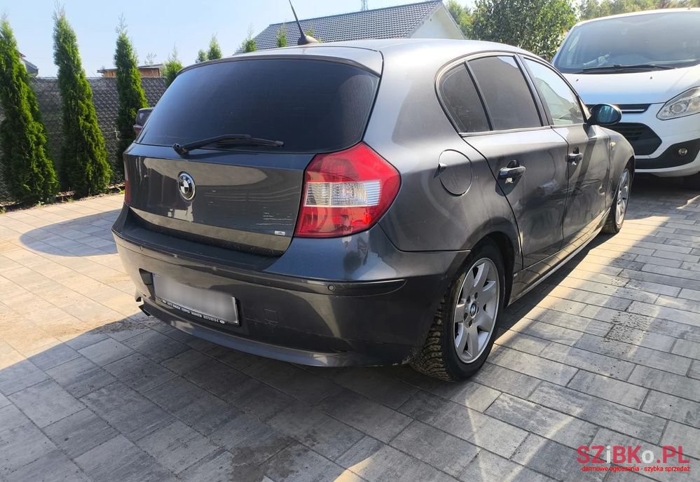 2006' BMW 1 Series 118D Dpf photo #3